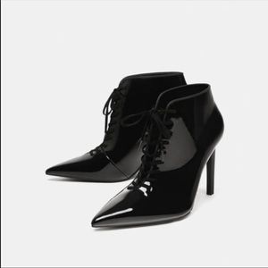 NWT* ZARA Black Patent Leather Booties